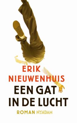Nieuwenhuis Een gat in de lucht